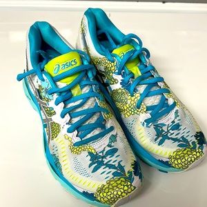 Asics Gel Kayano size 7